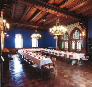 Bild vergrößern: Blauer Saal in Schloss Mansfeld